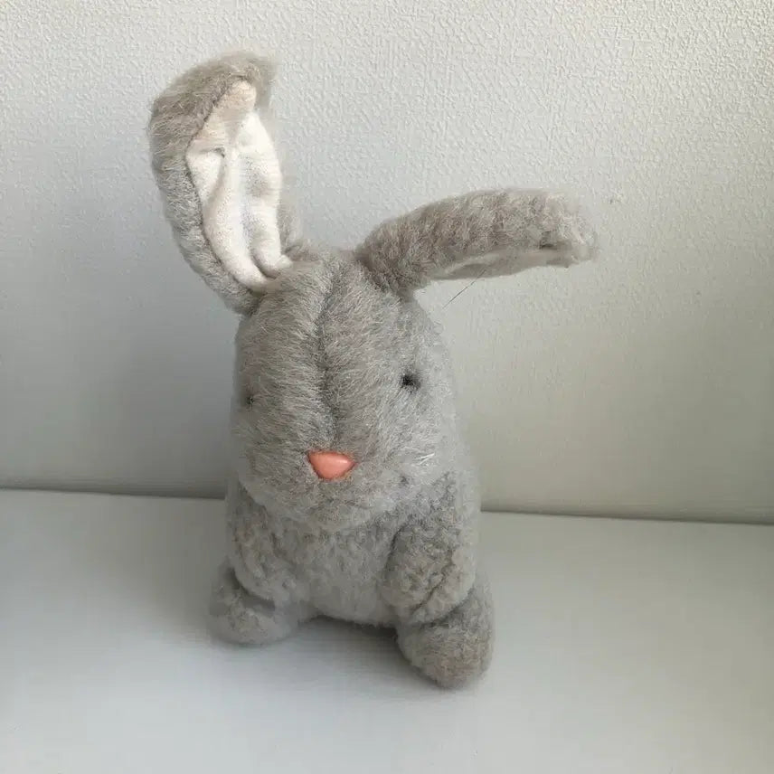 [BUNJANG] Bandai 1997 Gray Rabbit Vintage Doll / 고전인형 / 빈티지인형 / 회색토끼