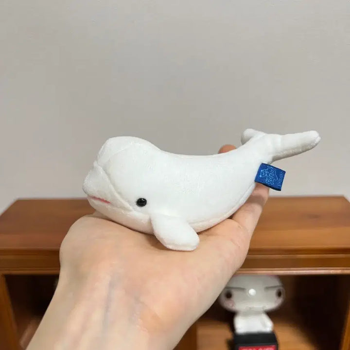 [BUNJANG] Vintage Beluga Dolphin Plush / 일본 빈티지 벨루가 인형 돌고래