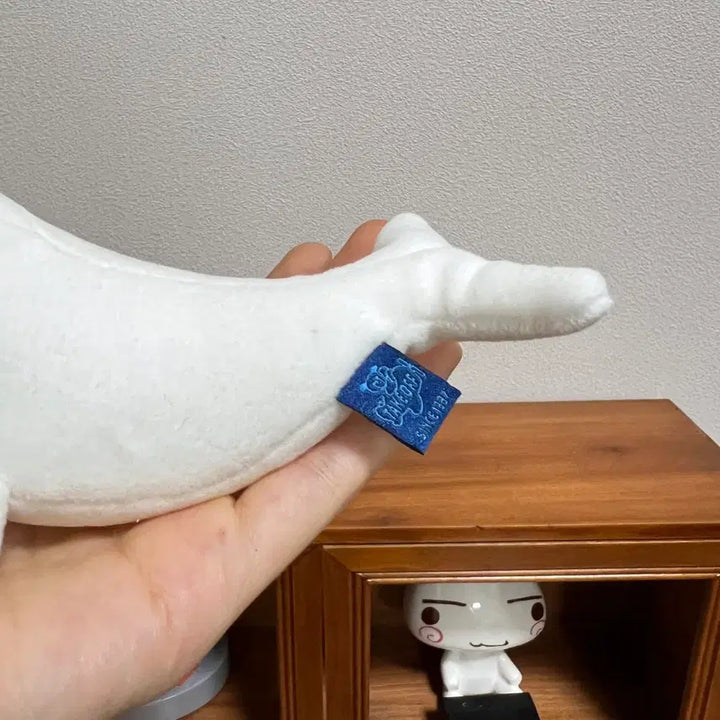[BUNJANG] Vintage Beluga Dolphin Plush / 일본 빈티지 벨루가 인형 돌고래