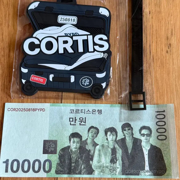 [BUNJANG] Kortice Hwajeong Concert Luggage Tag / 코르티스 화정콘 러기지택, 만원