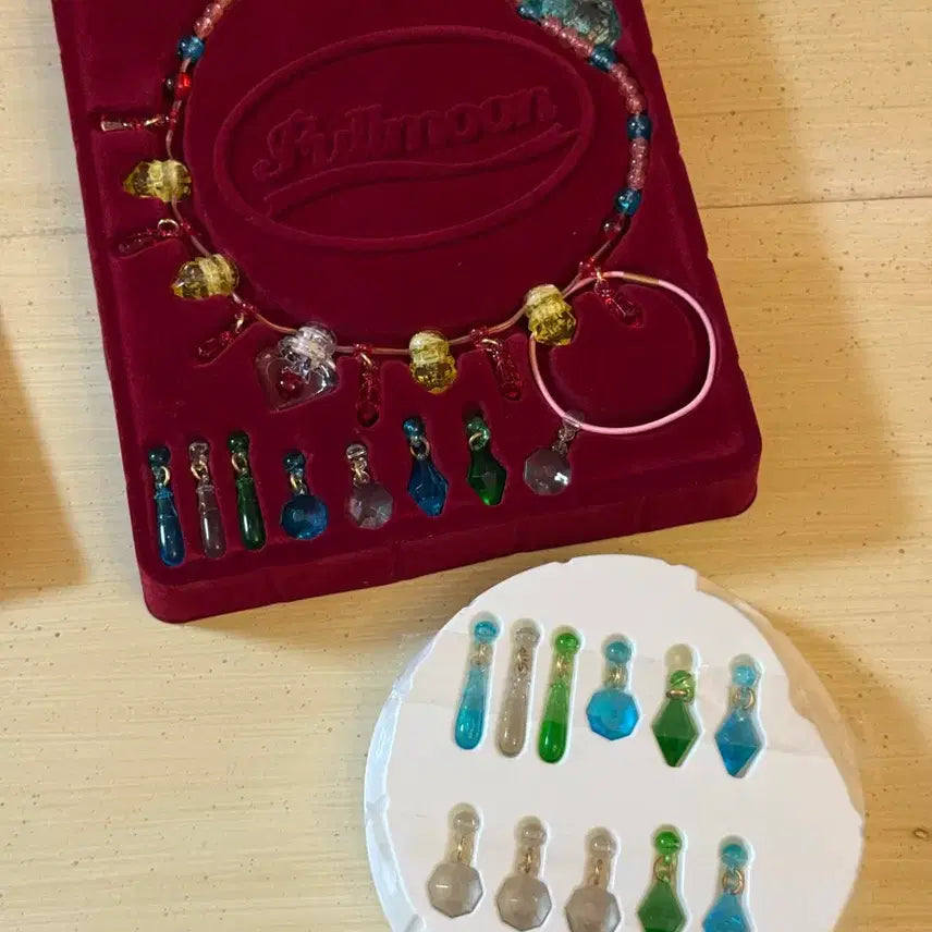 [BUNJANG] Full Moon Necklace Classic Toy / 달빛천사 목걸이 고전완구