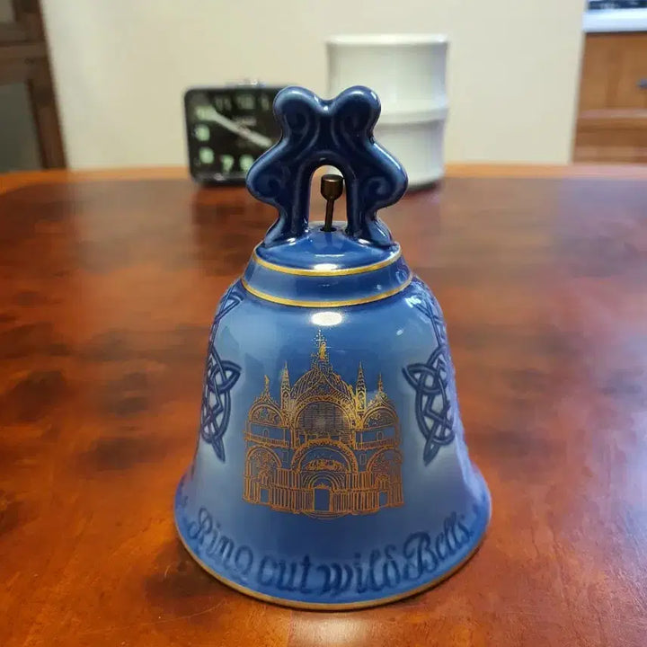 [BUNJANG] Vintage Bing &amp; Grøndahl Danish Porcelain Bell / 빈티지 덴마크 빙앤그뢴달 도자기벨