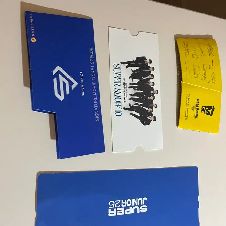 [BUNJANG] Super Junior 20th Anniversary POB Postcard, Balloon, Cup Holder Bundle Set / 슈퍼주니어 20주년 특전 일괄 엽서 풍선 컵홀더