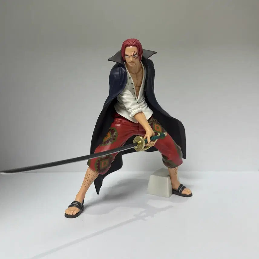 [BUNJANG] Banpresto One Piece Film Red Shanks Figure (Opened) / 원피스 반프레스토 필름레드 샹크스 피규어 개봉