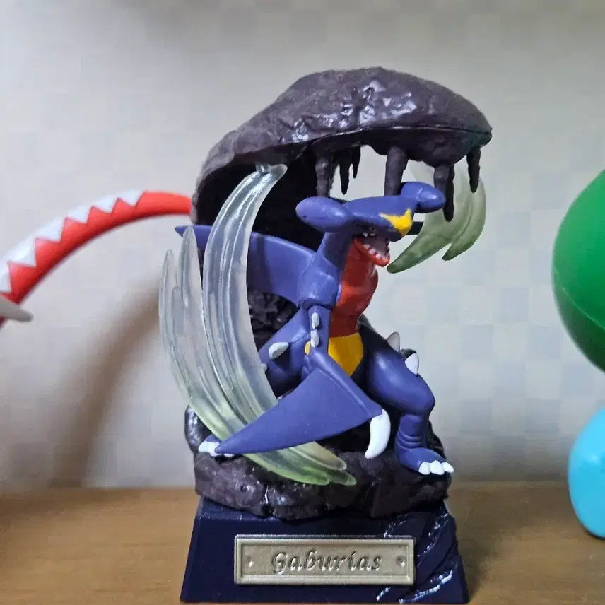 [BUNJANG] Pokemon Re-Ment Dragon Statues Garchomp Figure / 포켓몬 리멘트 드래곤 스테츄 한카리아스