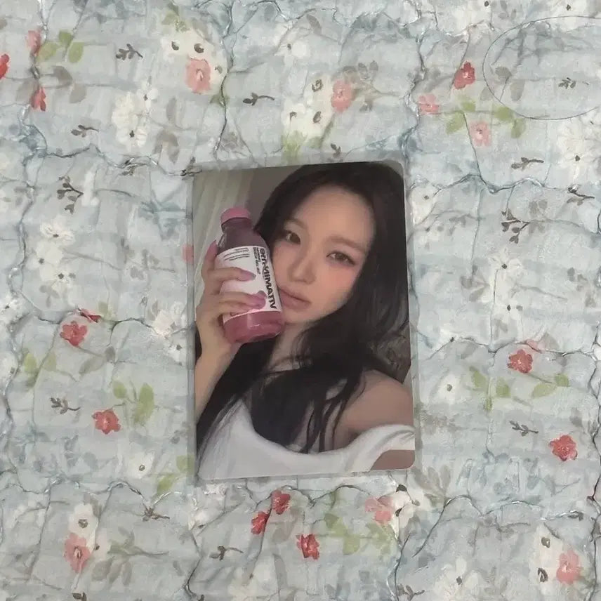 [BUNJANG] Fromis 9 Vitamin Me Album Jiheon Photocard / Fromis 9 비타민 미 앨범 포토카드 지현