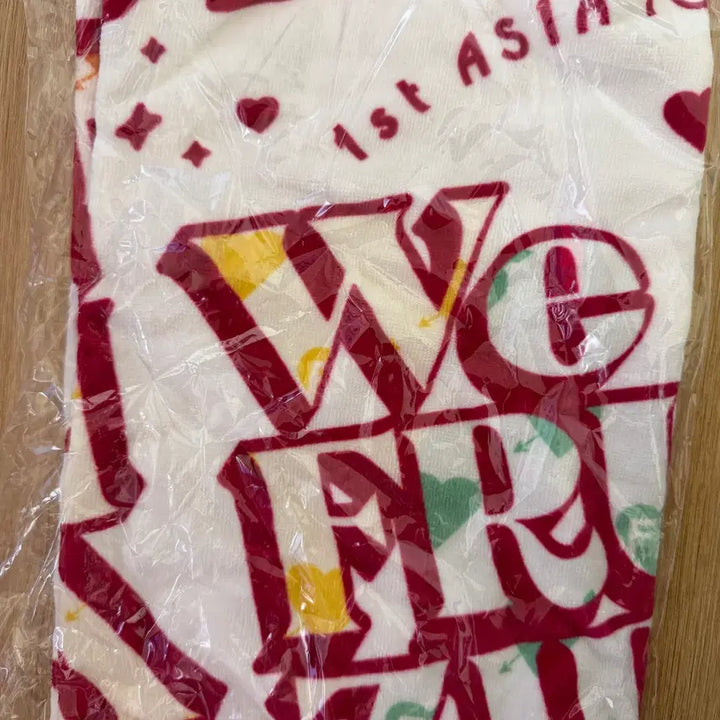 [BUNJANG] Fruits Zipper Asia Tour Limited Towel / 후르츠지퍼 내한 타올