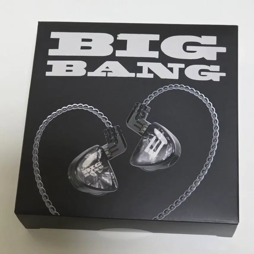[BUNJANG] BIGBANG COSMOS MD In-Ear Earphones / 빅뱅 코스모스 MD 인이어 이어폰