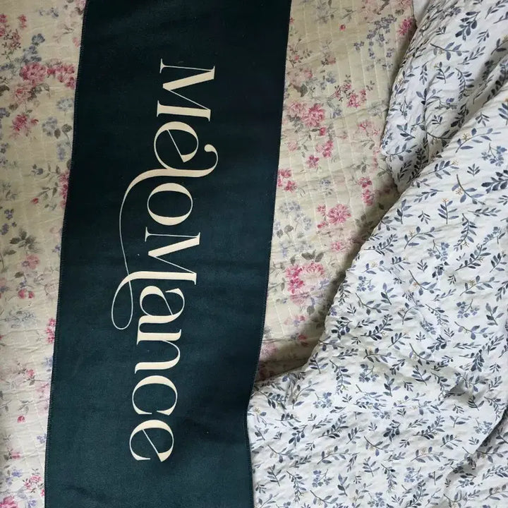 [BUNJANG] MeloMance Slogan / 멜로망스 슬로건 판매