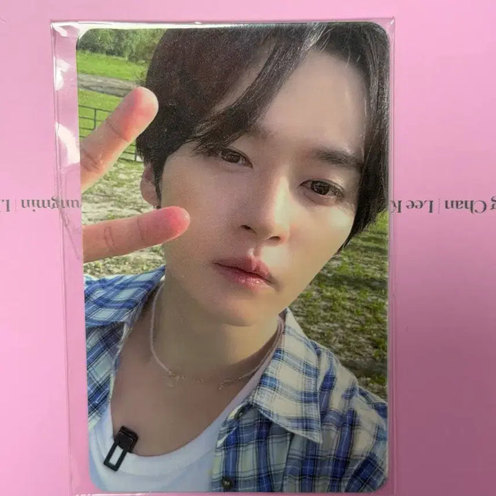 [BUNJANG] Stray Kids Lee Know Karma 1st Round Studio Photocard / 스키즈 리노 카르마 1추차 공방 포카 karma 스트레이키즈