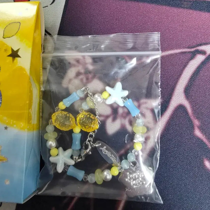 [BUNJANG] Hats to Hearts Lemon Pop-up Bracelet / 하츠투하츠 하투하 레몬탱 팝업 팔찌
