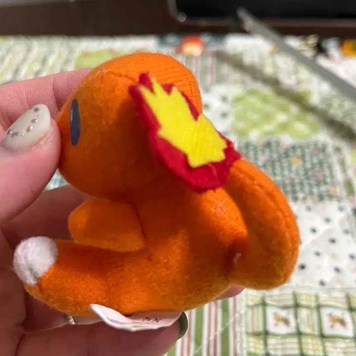 [BUNJANG] Vintage Pokemon Charmander Plush (6cm) / 포켓몬 고전 인형 파이리 6cm