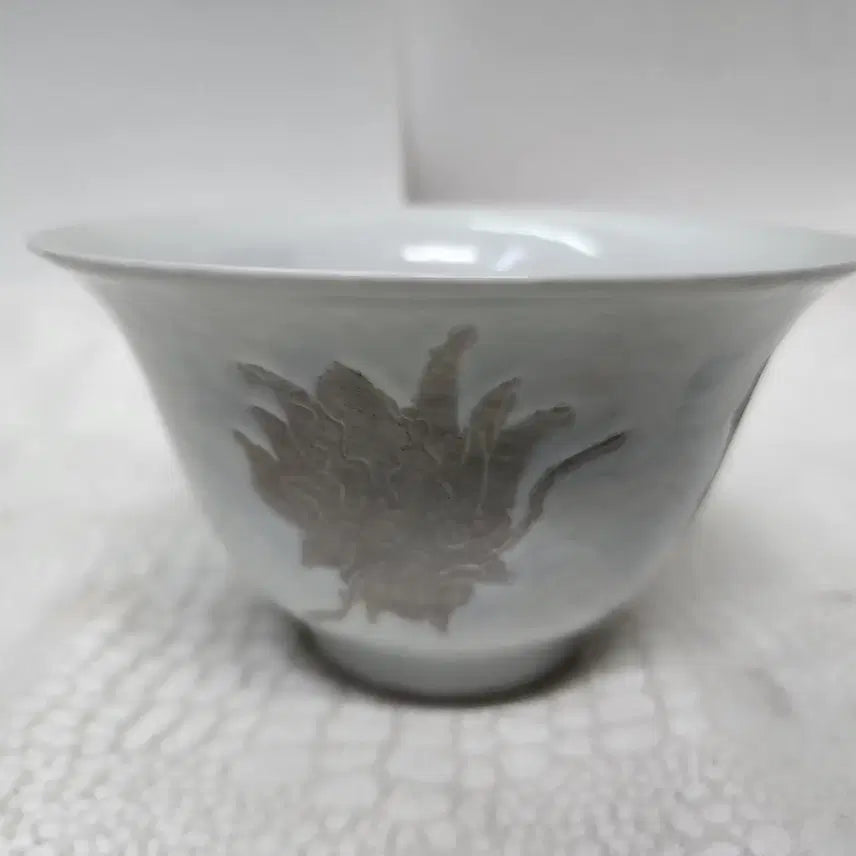 [BUNJANG] White Porcelain Horse Tea Bowl (Dawan) Chinese Antique / 백자 말찻잔 중국도자기 다완