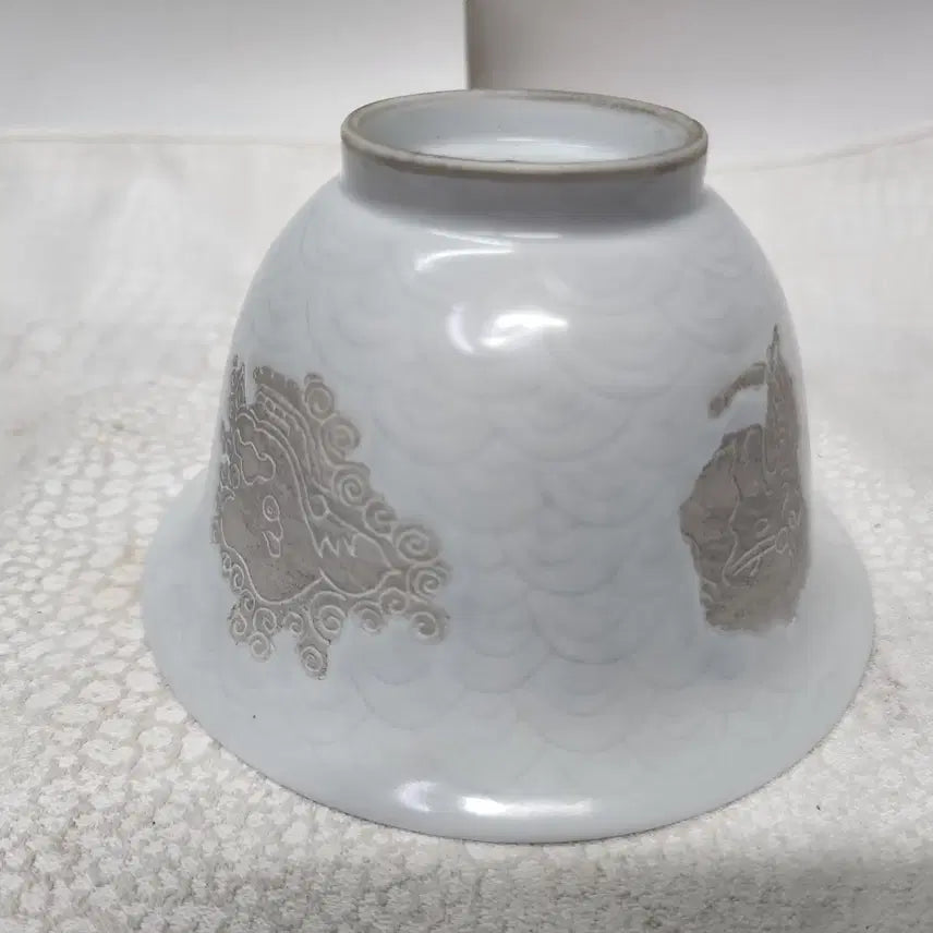 [BUNJANG] White Porcelain Horse Tea Bowl (Dawan) Chinese Antique / 백자 말찻잔 중국도자기 다완