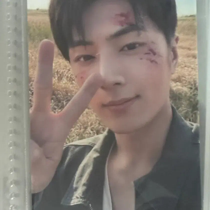[BUNJANG] ENHYPEN Jay Soundwave Lucky Draw Photocard / 엔하이픈 제이 사운드웨이브 럭드 포카