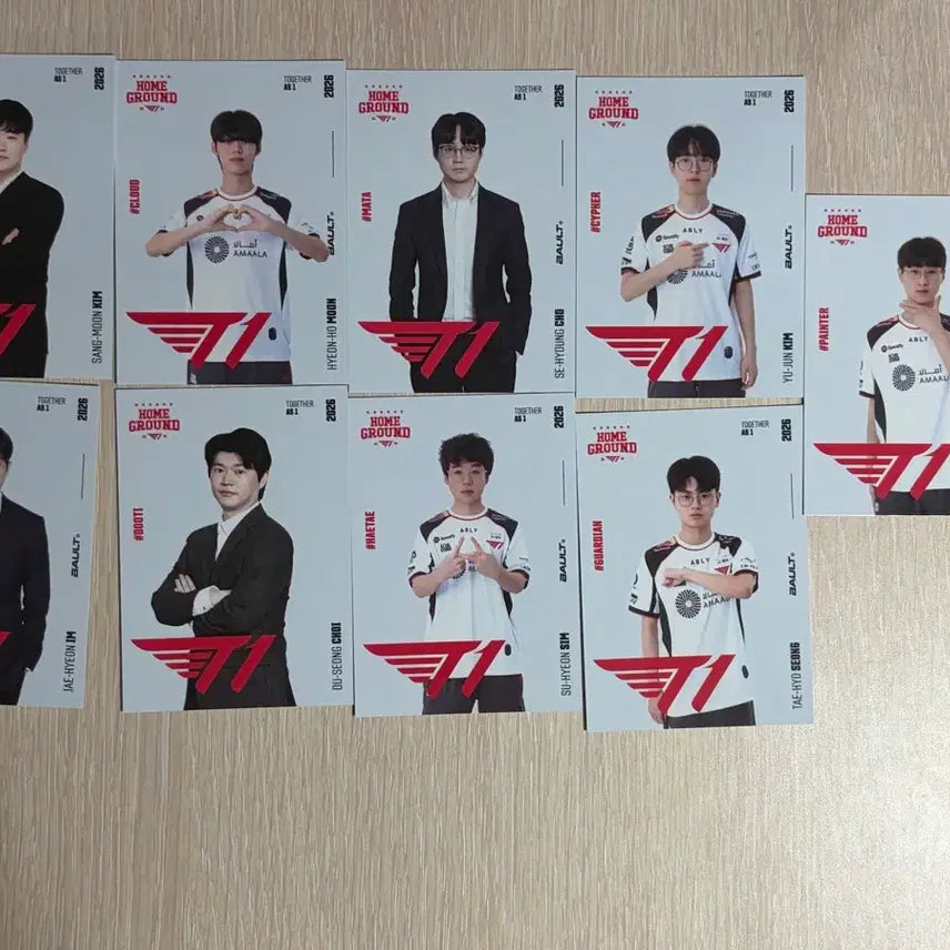 [BUNJANG] T1 Esports T1 Home Jersey Coach Staff Card Bundle Set / Bault 티원 홈그 2군 감코진 카드 25장 일괄