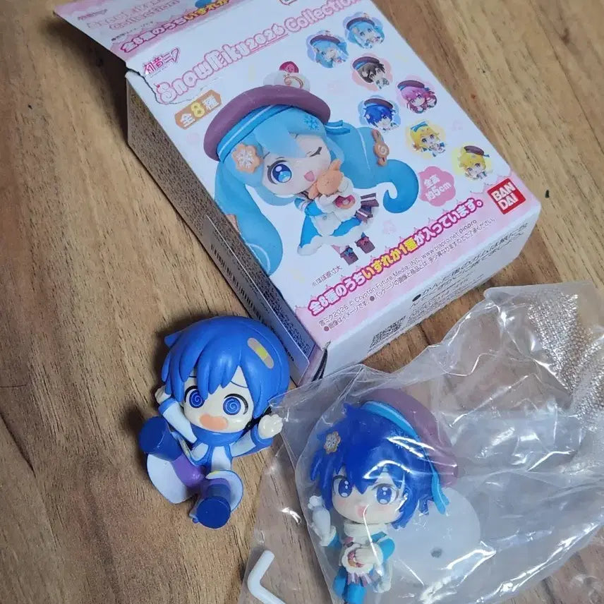 [BUNJANG] Hatsune Miku Snow Miku 2026 Kaito Figure Dango Set / 하츠네 미쿠 스노우 미쿠 2026 컬렉션 카이토 피규어, 꽈당 피규어 세트