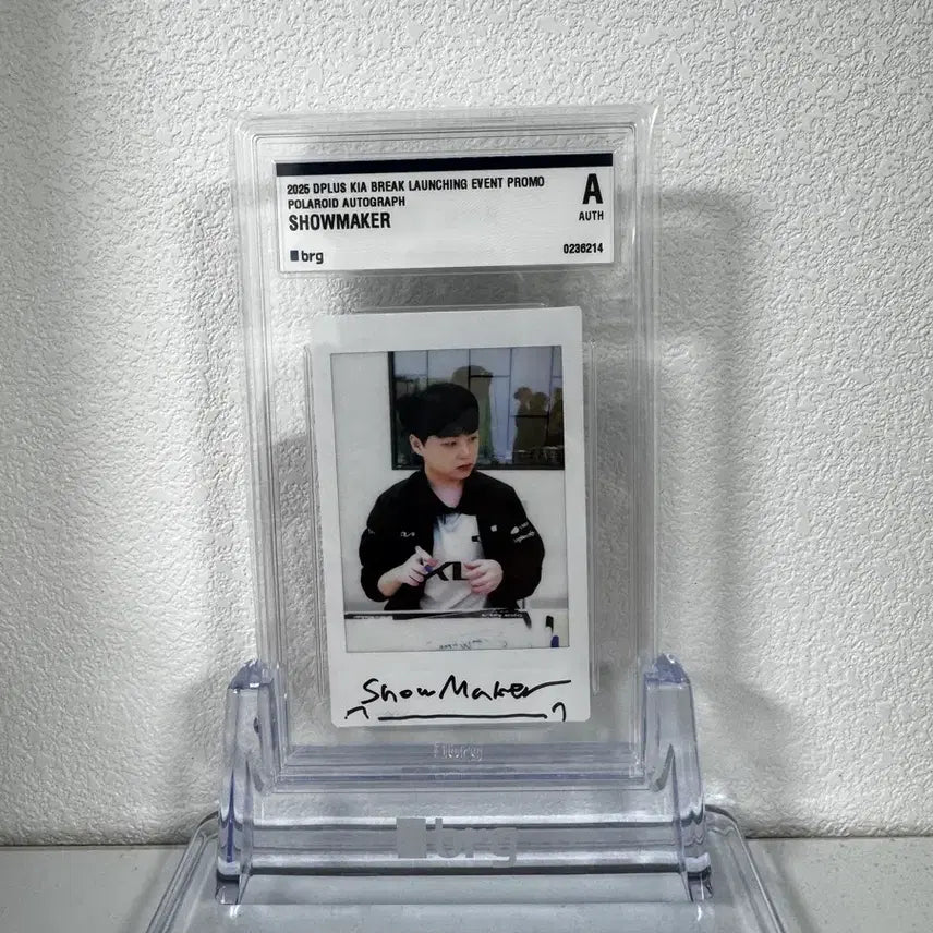 [BUNJANG] ShowMaker Signed Polaroid / 쇼메이커 친필 폴라로이드 판매합니다