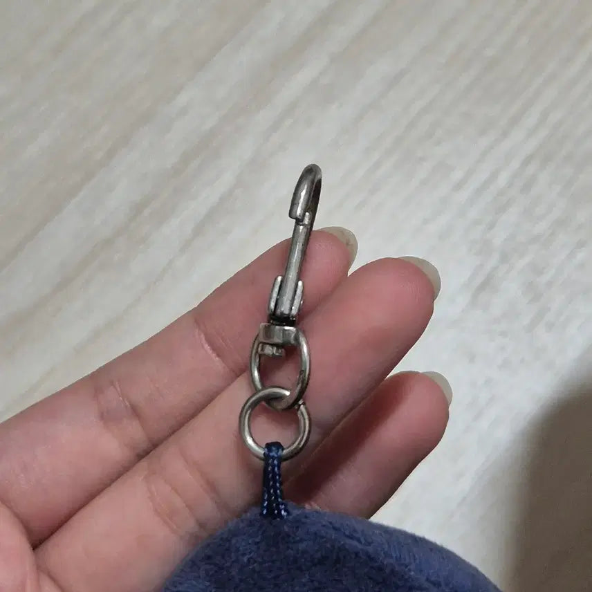 [BUNJANG] T1 Faker Penguin Keyring / T1 Faker 펭귄 키링 (사용감 있음)