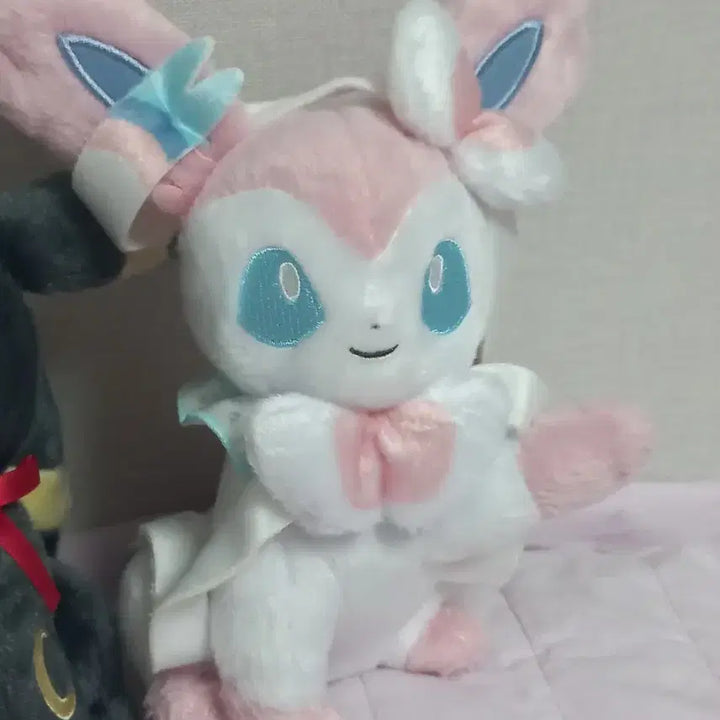 [BUNJANG] Pokemon Sylveon Doll Eevee Collection High Five Series / 포켓몬 님피아 인형 이브이 컬렉션 하이파이브 시리즈