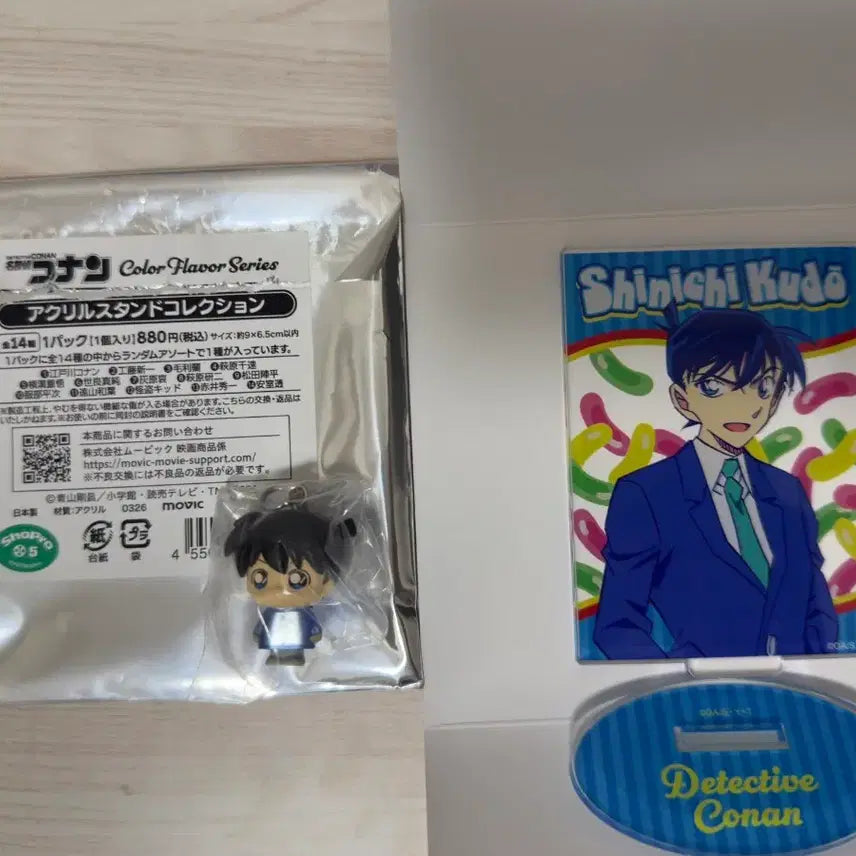 [BUNJANG] Detective Conan Kudo Shinichi Acrylic Stand &amp; Mezushi Set / 명탐정코난 남도일 쿠도 신이치 아크릴스탠드 신이치 코난 메지루시 세트