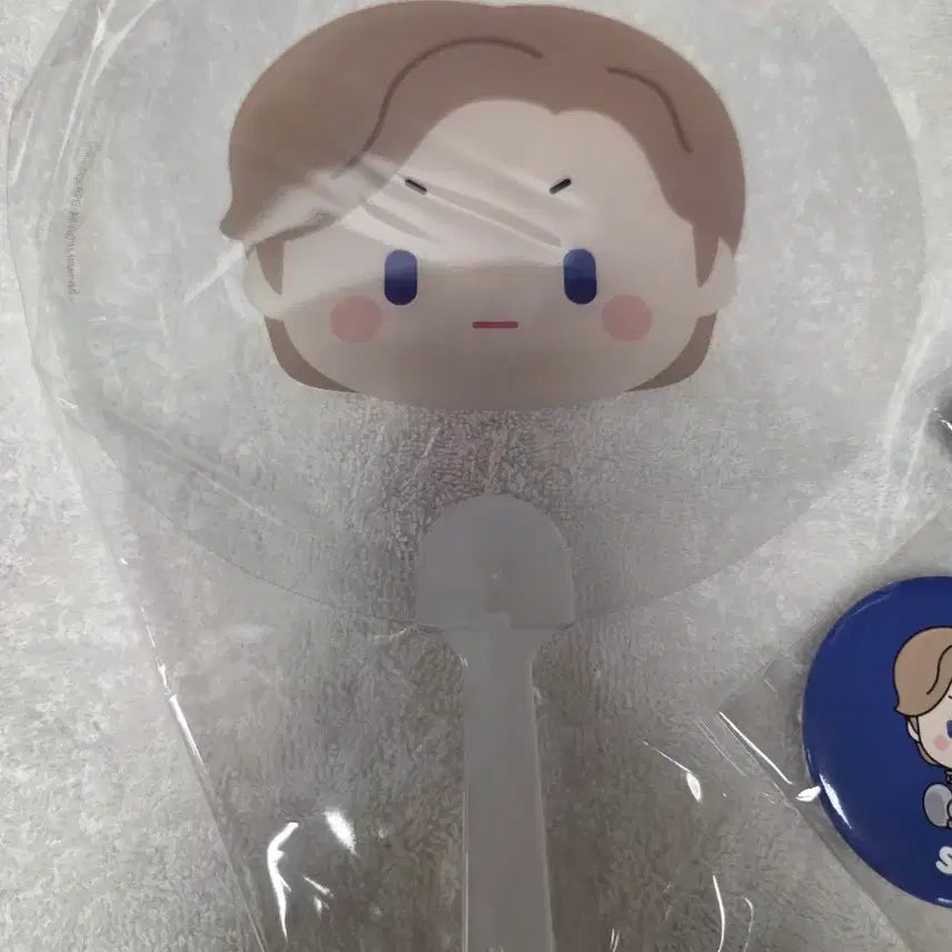 [BUNJANG] Lost Ark Silian Fan, Badge, Keyring Bundle Set / 로스트아크 실리안 부채, 뱃지, 키링 일괄