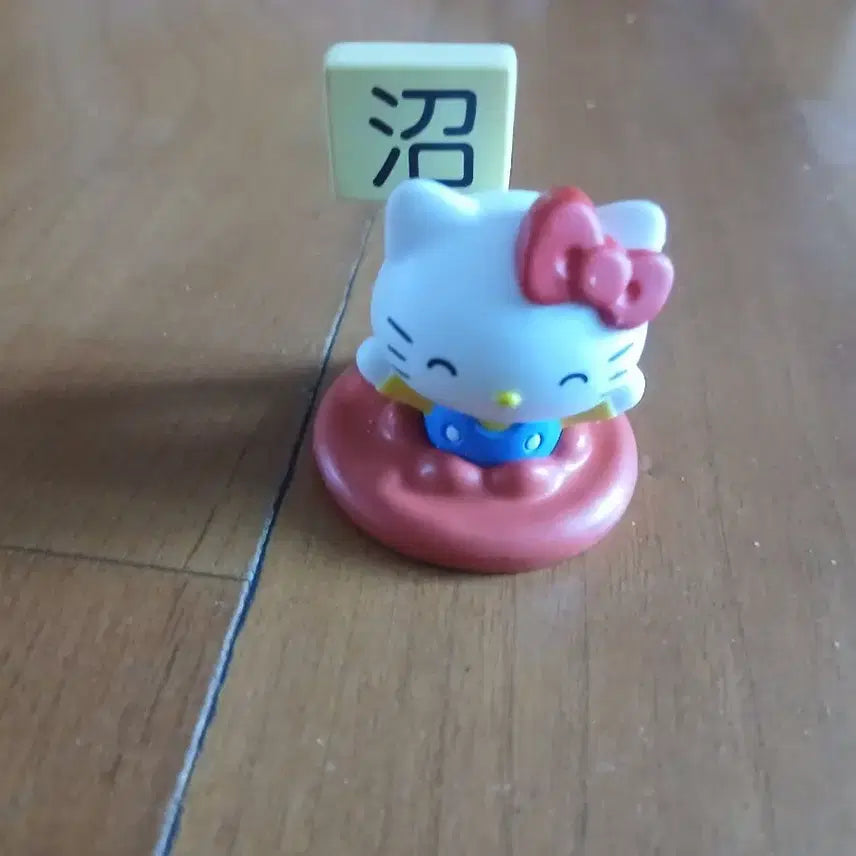 [BUNJANG] Sanrio Official Hello Kitty Mini Figure / 산리오 정품 헬로키티 미니 피규어 새상품