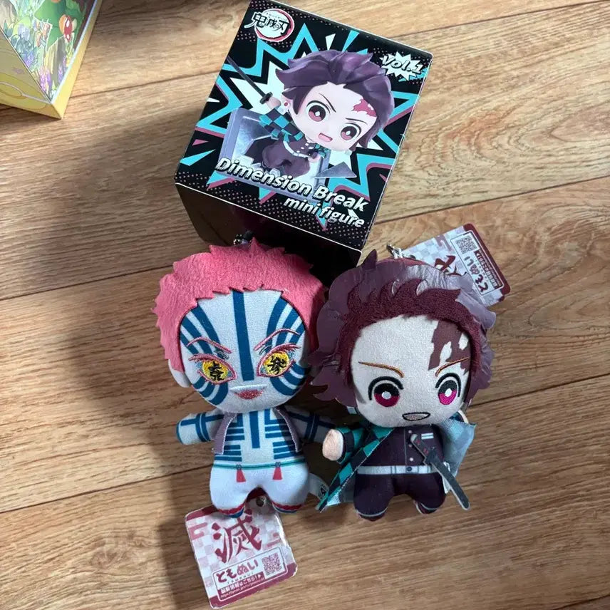 [BUNJANG] Demon Slayer: Kimetsu no Yaiba Mini Figures &amp; Dolls Bundle Set (Sealed) / 귀멸의칼날 피규어,인형 일괄