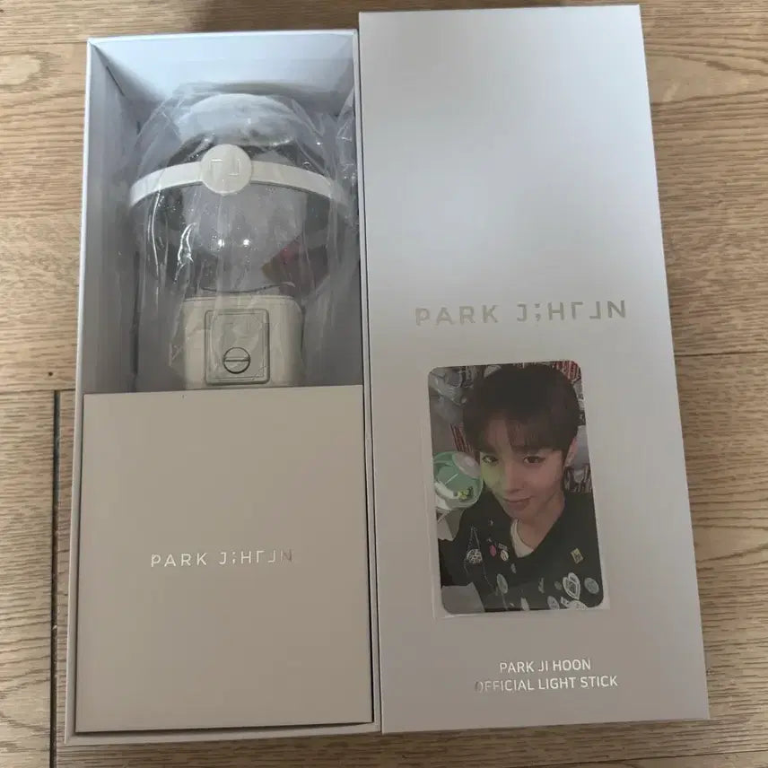 [BUNJANG] Park Jihoon Official Lightstick / 박지훈 응원봉 뽑봉