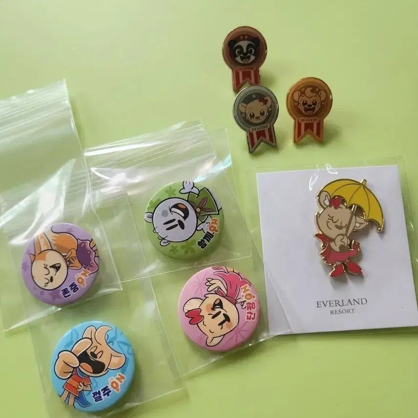 [BUNJANG] Everland Rainbow Chorus Lara Badge &amp; Can Badge Bundle Set / 일괄판매) 에버랜드 레인보너스 라라 배지 &amp; 캔뱃지