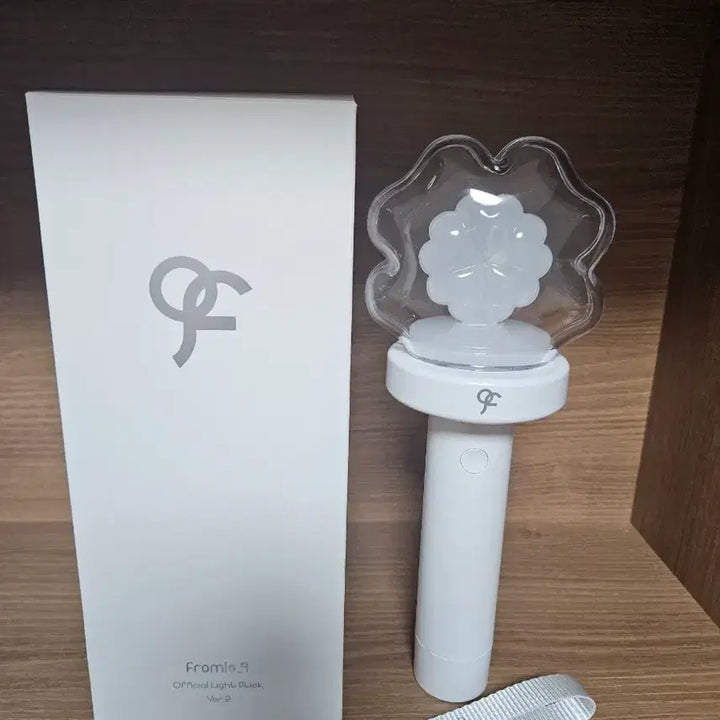 [BUNJANG] fromis_9 Official Lightstick Ver.2 / 프로미스나인 응원봉 Ver.2