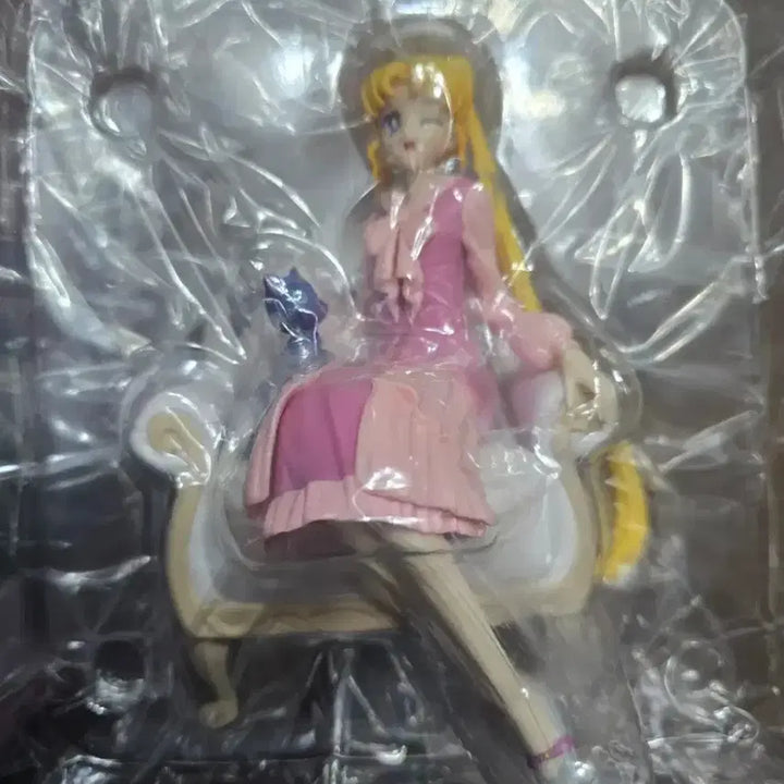 [BUNJANG] Sailor Moon Cosmos Usagi &amp; Luna A Prize Figure / 세일러문 극장판 세일러 코스모스 우사기 &amp; 루나 A상