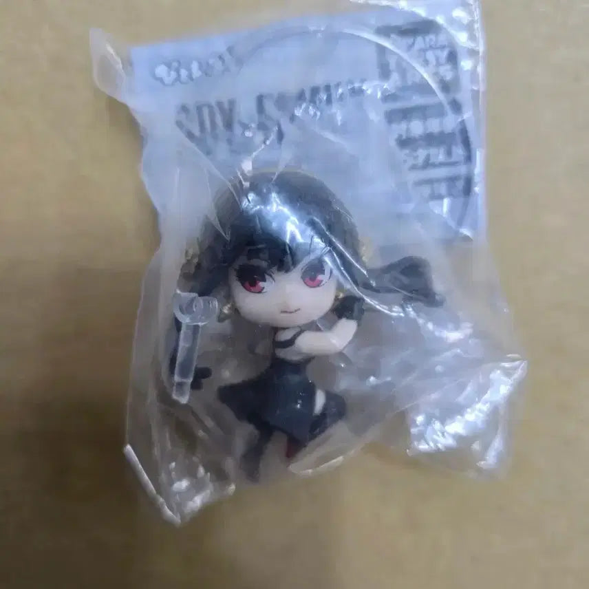 [BUNJANG] Spy x Family Anya Forger Gacha Figure (Yor Forger) / 스파이패밀리 가챠 피규어 푱코레 스파패 요르 포저