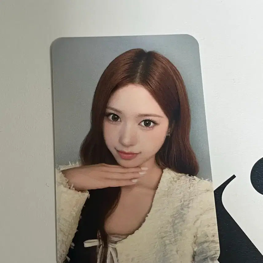 [BUNJANG] RESCENE Hallie Zena Photocard / 리센느 할리스 제나 포토카드