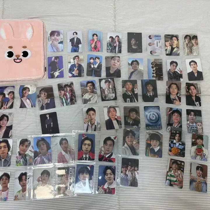 [BUNJANG] Day6 Photocard Bundle Set with Binder / 데이식스 포카 일괄 처분(바인더포함)