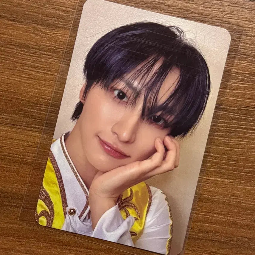 [BUNJANG] ATEEZ Makestar Qtz Seonghwa Photocard / 에이티즈 메이크스타 큐티즈 성화 포카