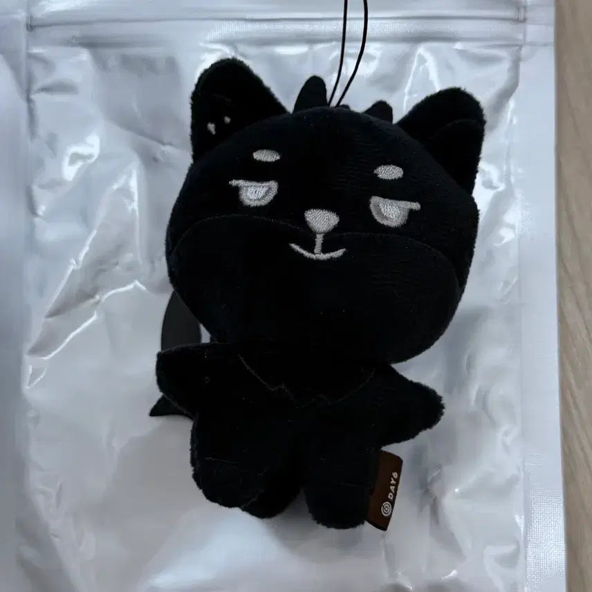 [BUNJANG] Young K Youngest K-Dungie Denimals Devil K Simple Unsealed / 영케이 영기스트 케둥이 데니멀즈 악마 케 단순개봉