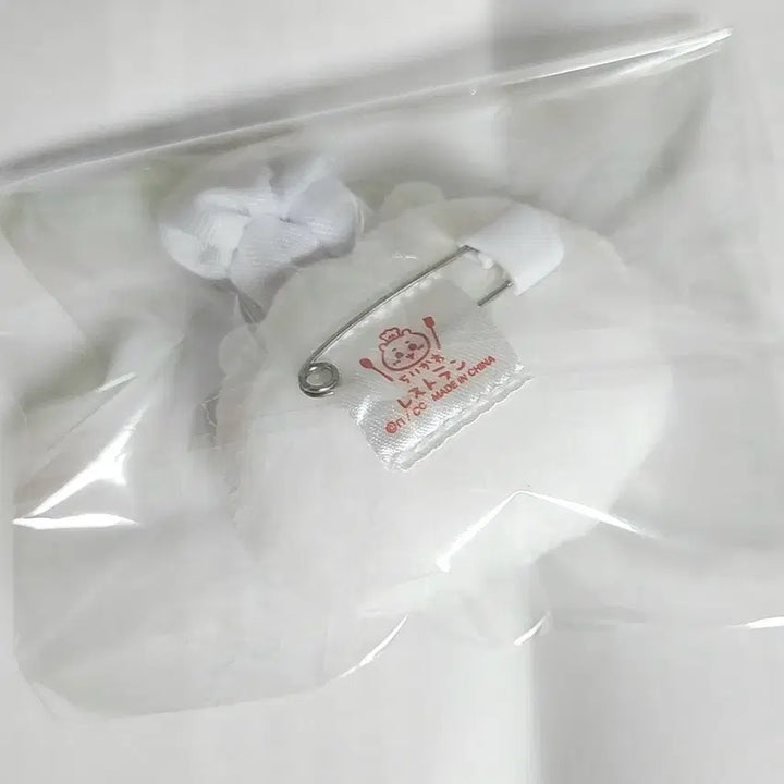 [BUNJANG] Chiikawa Chef Face Badge / 치이카와 요리사 얼굴 뱃지