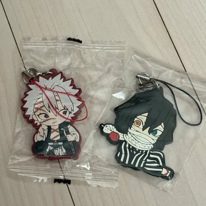 [BUNJANG] Demon Slayer Sanemi Iguro Rubber Strap Bundle / 귀멸의 칼날 사네미 이구로 러버스트랩 새상품 일괄