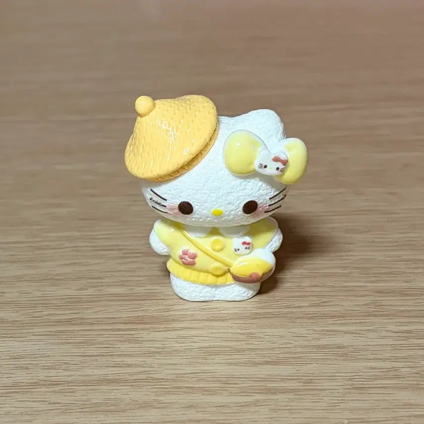 [BUNJANG] Miniature Kitty Figure / 미니어쳐 키티 피규어