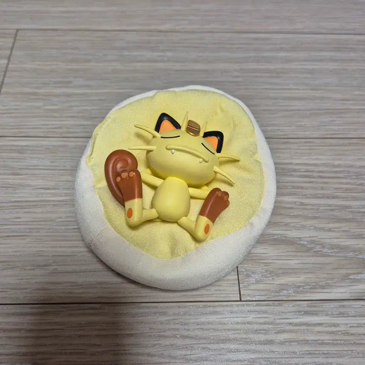 [BUNJANG] Pokemon Meowth Relaxing Figure / 포켓몬 냐옹이 휴식 피규어