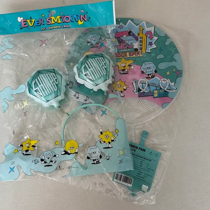 [BUNJANG] SHINee Everland Fan / Balloon Headband Set (Sealed) / 샤이니 에버랜드 굿즈 부채/풍선 머리띠 미개봉