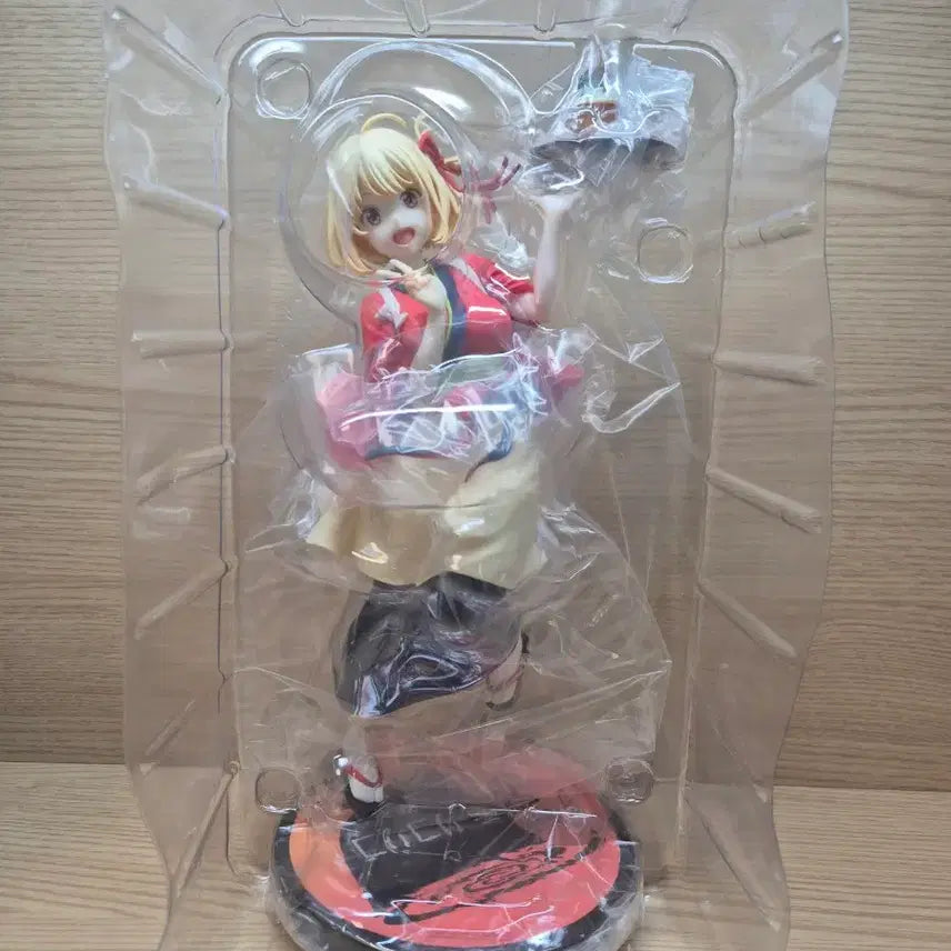 [BUNJANG] Aniplex Lycoris Recoil Chisato &amp; Takina Figure / 애니플렉스 리코리스 리코일 치사토 &amp; 타키나 피규어