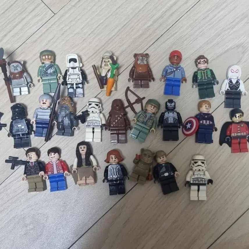 [BUNJANG] Lego Compatible Star Wars Marvel Minifigure Bundle Set / 레고 스타워즈,마블 호환 미니피규어