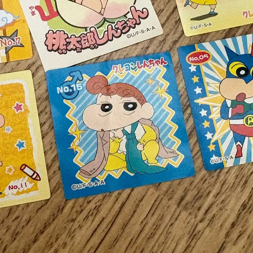 [BUNJANG] Crayon Shin-chan Vintage Choco-Bee Stickers / 짱구 고전 초코비씰 스티커 장당 3천원 2011은 2천원