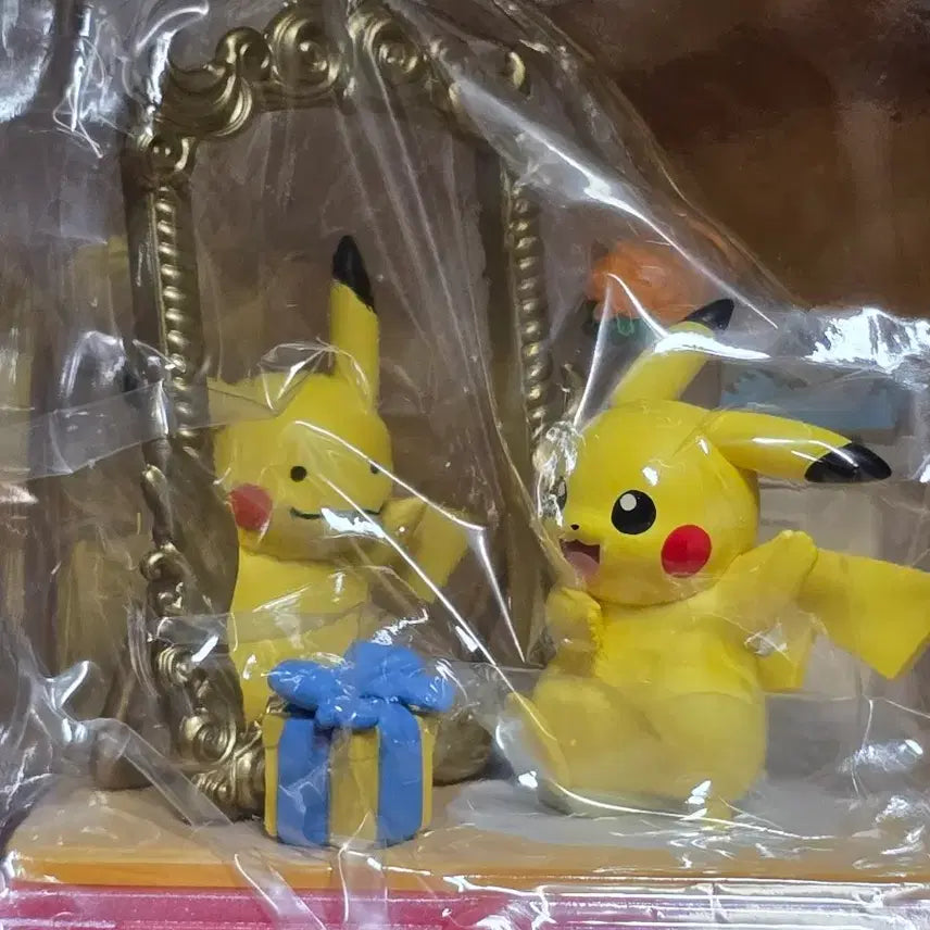 [BUNJANG] Funnism Pokemon Pikachu &amp; Friends Pikachu &amp; Ditto Figure / 퍼니즘 포켓몬 피규어 피카츄와 친구들 피카츄와 메타몽