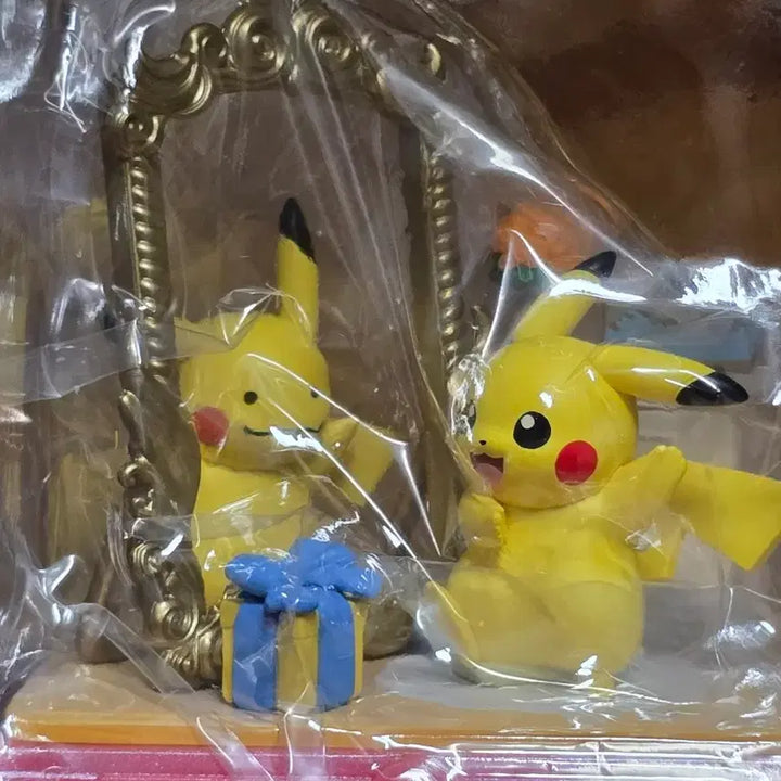 [BUNJANG] Funnism Pokemon Pikachu &amp; Friends Pikachu &amp; Ditto Figure / 퍼니즘 포켓몬 피규어 피카츄와 친구들 피카츄와 메타몽
