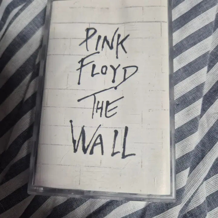 [BUNJANG] Pink Floyd The Wall Cassette Tape / 핑크 플로이드 The Wall  카세트테이프