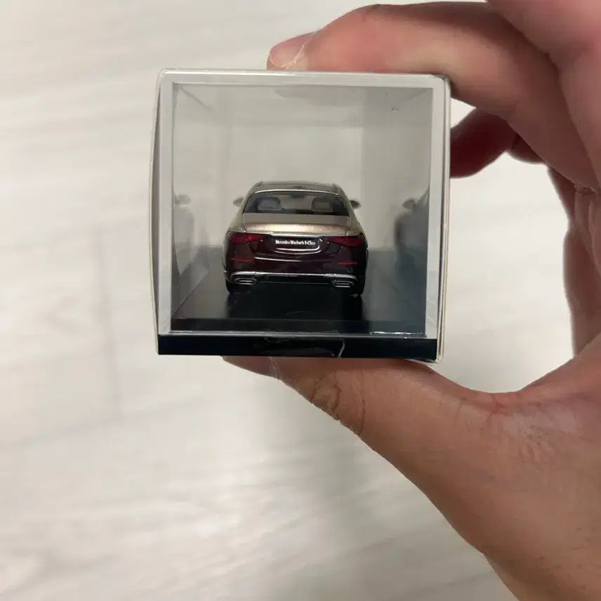 [BUNJANG] Almostreal Maybach Wine Two-Tone 1:64 Scale ARBOX Model Car / 얼모스트리얼 마이바흐 골드 와인 투톤 arbox 1:64
