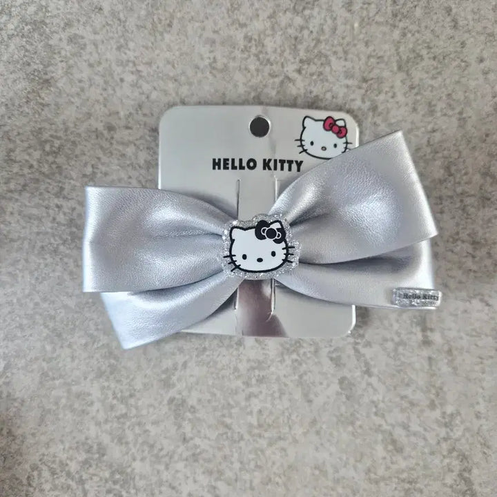 [BUNJANG] Hello Kitty Silver Ribbon Hairpin / 헬로키티 실버 리본 헤어핀(정품/새상품)
